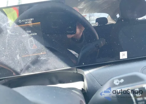 2025 Kia K4 Lx/Lxs z USA, uszkodzony, nr VIN 3KPFT4DE3SE026987